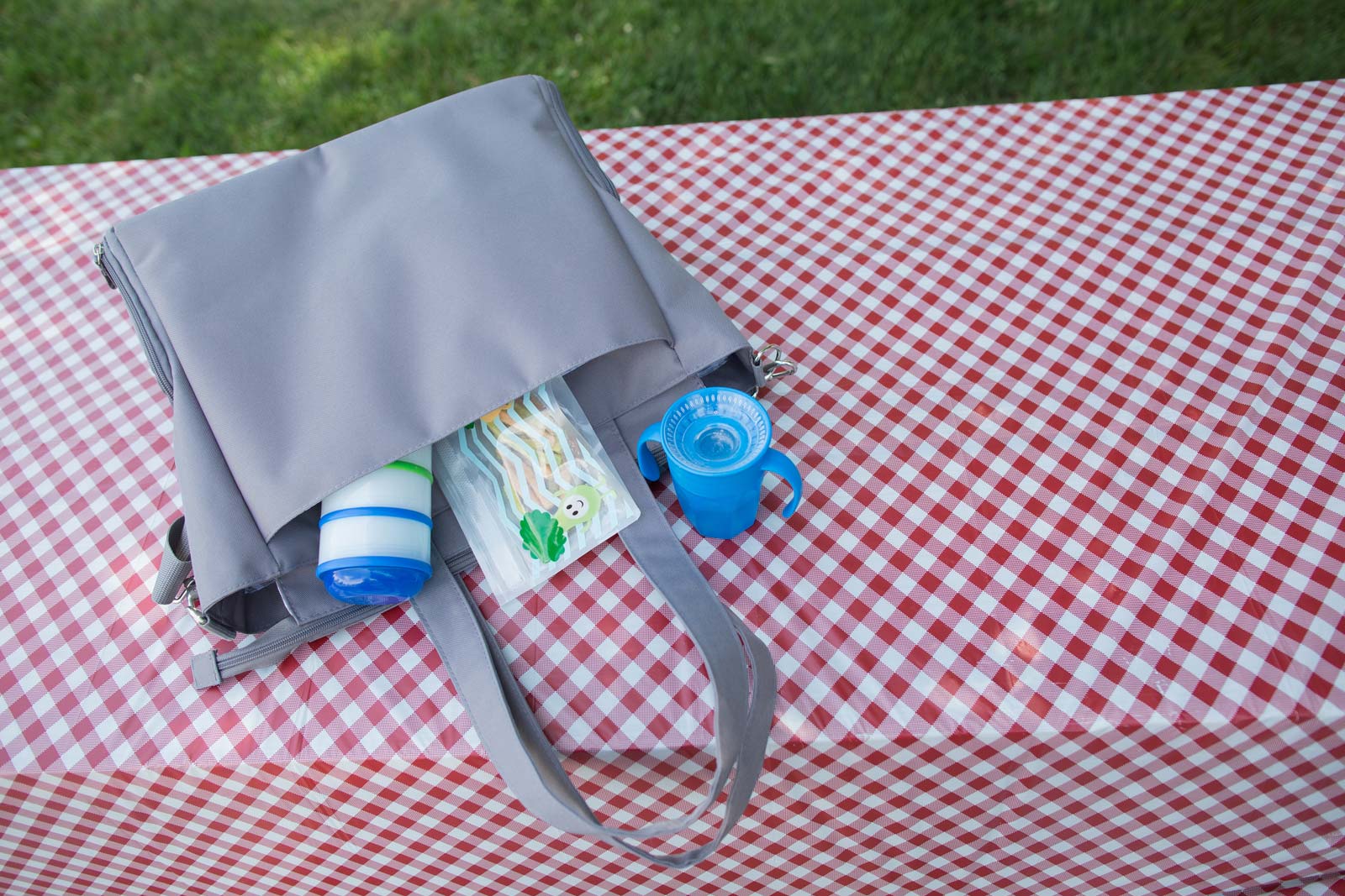 Breast pump carry all tote with Snack-a-Pillar and cup w/ handles