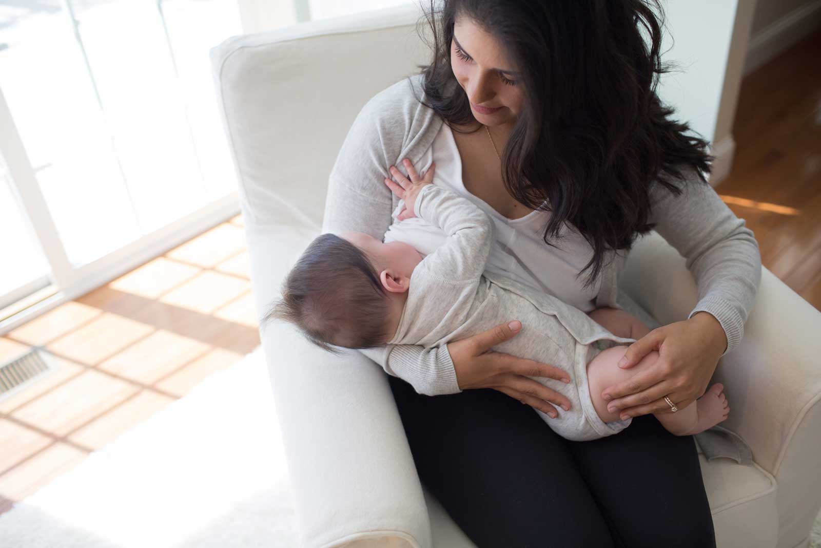 Understanding Newborn Feeding Amounts: The First Month