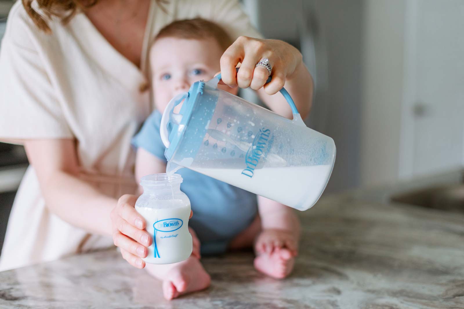 Combo Feeding with Breastmilk and Formula